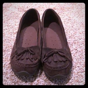 Sketchers suede moccasins
